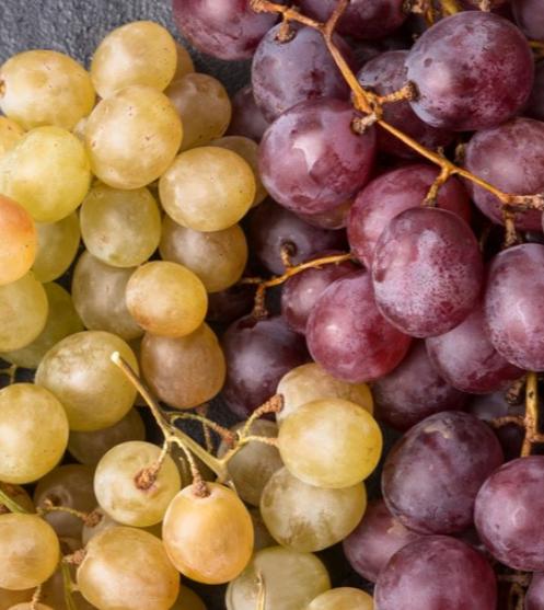 1/2 cup grapes 1/2 cup grapes