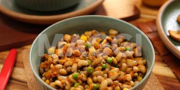 https://www.maggi.ng/sites/default/files/styles/ln_search_recipe_resultdesktop/public/srh_recipes/1b2d514a5450e3bc84acbc5c12d7235a.jpg?h=10d202d3&itok=HpkO-NJo