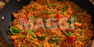 https://www.maggi.ng/sites/default/files/styles/ln_search_recipe_resultdesktop/public/srh_recipes/b468cf788b6e3bf6413974797e84a1b1.jpg?h=10d202d3&itok=f5U3DifB